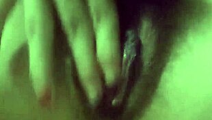 Amateur Girl Uses Toys On Pussy