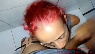 Gozando Na Cara Da Minha Cunhada Enquanto Lava O Banheiro De Casa