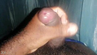 Mandingo's big dick couple scene with detailed actions