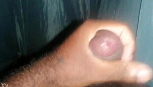 Mandingo's big dick couple scene with detailed actions