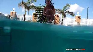 Booty Shaking Underwater In Hd Ass Sexy
