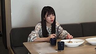 Wow, private sex with a Japanese magazine model feels so exclusive!