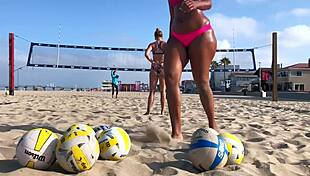 i luv big booty afrcan volleyball on the beech