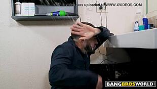 squirt wars with val steele and local plumber in bent over cowgirl choking 😈💦