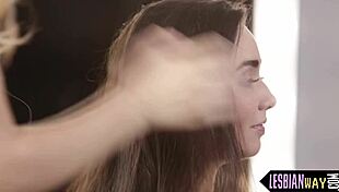 i try lesbian oral first time as a hair stylist