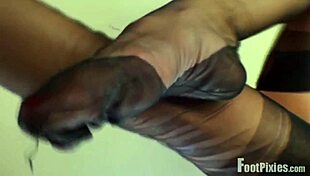 footpixies shorts got me hooked