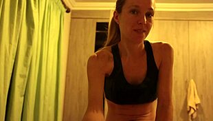 i gave a blowjob and got cum all over my face in bed