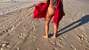 i met this hot babe at the beach and took her to the dunes