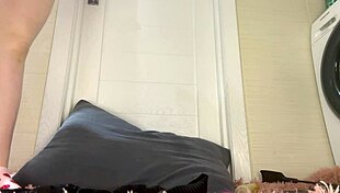 Insane! Hard anal with big dildo causes squirt fountain!