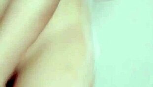 e teen 18+ vietnamese wants to wear extremely short clothes 😜