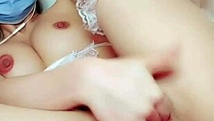 e teen 18+ vietnamese wants to wear extremely short clothes 😜