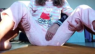 Check it, real homemade masturbating wet pussy and boobs 😍