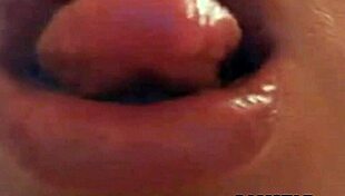 webcam 105 amateur masturbation close up 😊