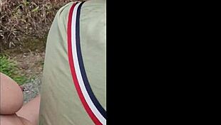 Latina shows off in public