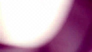 Isteri gemuk rasa nikmat kuat dalam doggy kongkek pantat besarnya