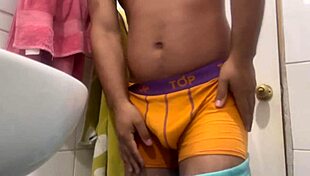 Acabe demasiado rico with intense pleasure