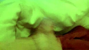 ladys, check out my cock action 😏