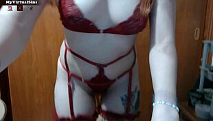 Hot Redhead Masturbates