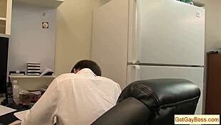 i'm kelan carr having hardcore gay fun at the office, sucking and fucking hunks