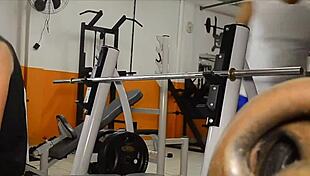 Personal trainer sucks client in the gym