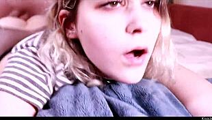 Fucking her big ass holding on to her leash