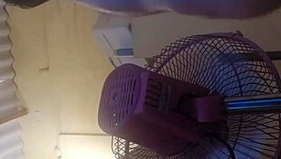 pequeña mujer culiona with cute tits and pussy 😍