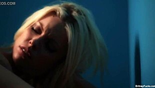 i britney amber masturbate by the blue wall