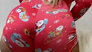 my madrastra has the best colombian ass, she seduced me n rode me with her perfect big ass, i couldn't help but cum inside.