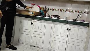 delivery boy gets paid with bbw's body 😏