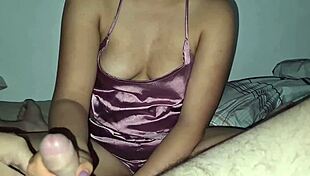 brunette culona with shaved pussy tight, doggystyle at night close up