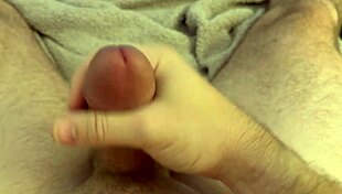 Morning wood bikin sesi coli intens