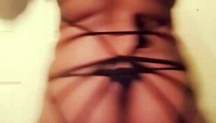 Emotional Ebony Ass Shaking Dance