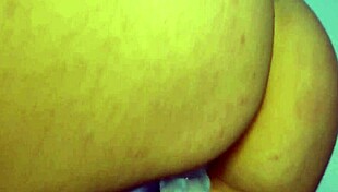 ass bouncing closeup dildo orgasm moaning loud