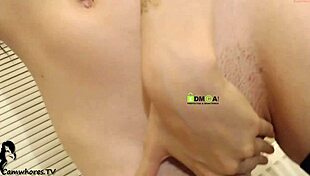 Snow White Webcam Orgasm Show