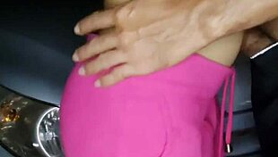 Amanda Gets Horny and Offers Her Pussy in the Garage