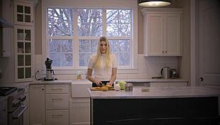 She says, 'Do you want me?' in lesbian tribbing sneak peek