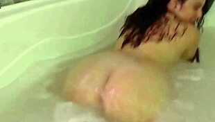 Bathing spicy latina with her wet and juicy pussy
