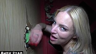 Deutsche Blondine Am Gloryhole Viel Sperma