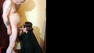 amateur couple starting shy but getting into blowjob and creampie 😊