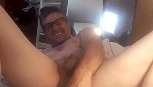 Lunchtime Anal Delight With Gay Assfucking