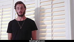 Vanna Bardot Blows Lucas Frost's Big Cock!