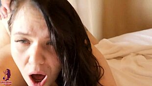 tinder date turns into crazy fuck in hotel with monster cock and big ass.