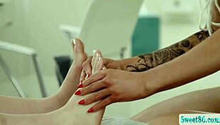 Blonde Stepsisters Share Quality Time