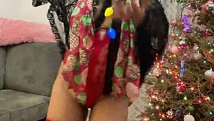 Anna Maria's Christmas Lingerie Tease With Big Tits And Sexy Moves