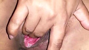 Angelica Squirt's Wet Pussy Masturbation Session