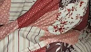 i spied on my employee and we ended up fucking with her big pussy