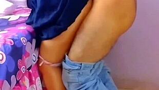 Students suck dick intensely in amateur session.