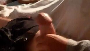 Check out this hot latina giving a handjob! 😍