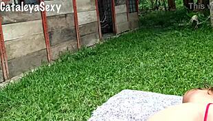 Kutsuin valokuvaajani ranchille perseksi kun mies katsoi, mutta hänkin liittyi mukaan