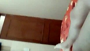 Pornstar Masturbates In Hotel During Public Massage